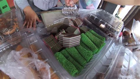 Manado Street Food 39 Part 1 Kue Kue Enak Perkamil Dek At Pasar