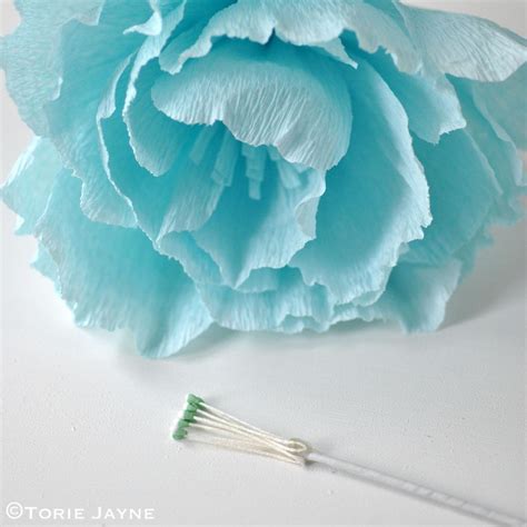 Crepe Paper Flower Tutorial 17 Crepe Paper Flowers Tutorial Paper