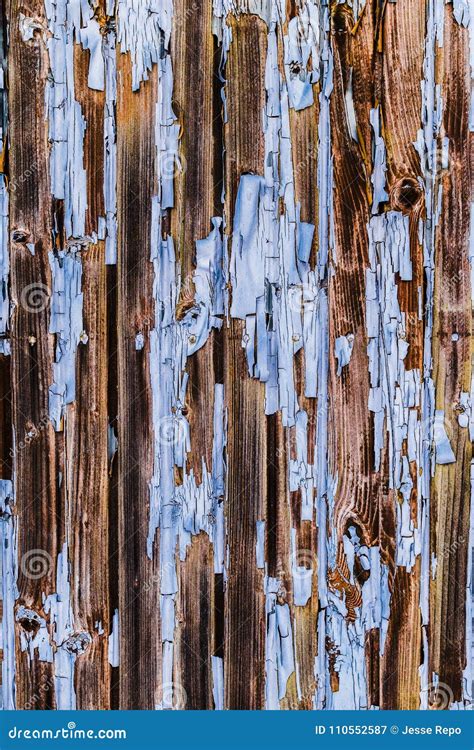 La Pintura Azul Que Se Agrieta Texturiza La Peladura Apagado De La