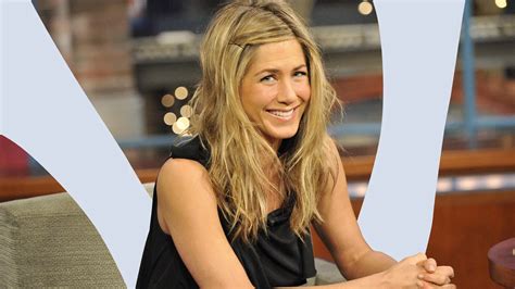 Forgive Me If This Is Rude David Letterman Asked If Jennifer Aniston S Still Traumatized