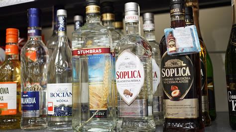 Sonda Zakaz Sprzeda Y Alkoholu Na Stacjach Benzynowych Tvp Info