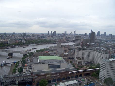 historians explain the architectural beauty of the royal hall 21