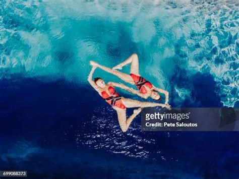 Synchronized Swimming Fitness Photos And Premium High Res Pictures Getty Images