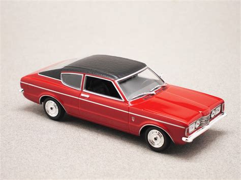 Ford Taunus coupé rouge Maxichamps Minicarweb