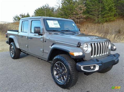 Sting Gray 2020 Jeep Gladiator Overland 4x4 Exterior Photo 136848743