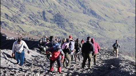 Cuaca Ekstrem Jalur Pendakian Gunung Rinjani Ditutup Selama 3 Bulan