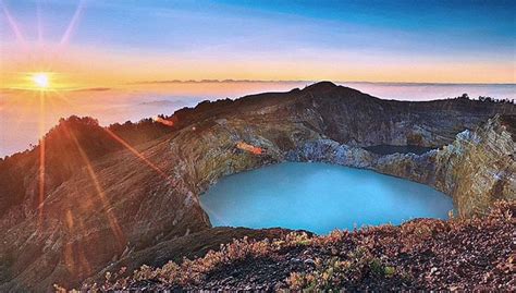 Kelimutu Lake The Precious Tri Colored Lake In Flores Times Indonesia