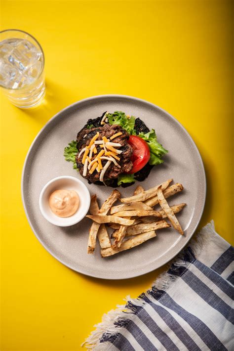 Tex Mex Beef Burger (LOW CARB) - Clean Plates Detroit