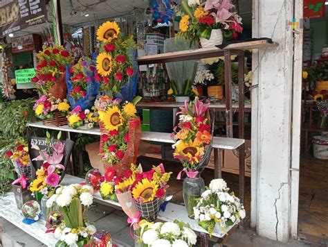 Comerciantes De Flores Reportan Bajas Ventas En Mercado Hidalgo