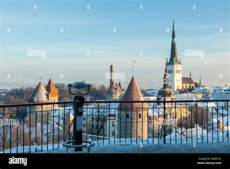 Winter in Tallinn old town, Estonia Stock Photo - Alamy