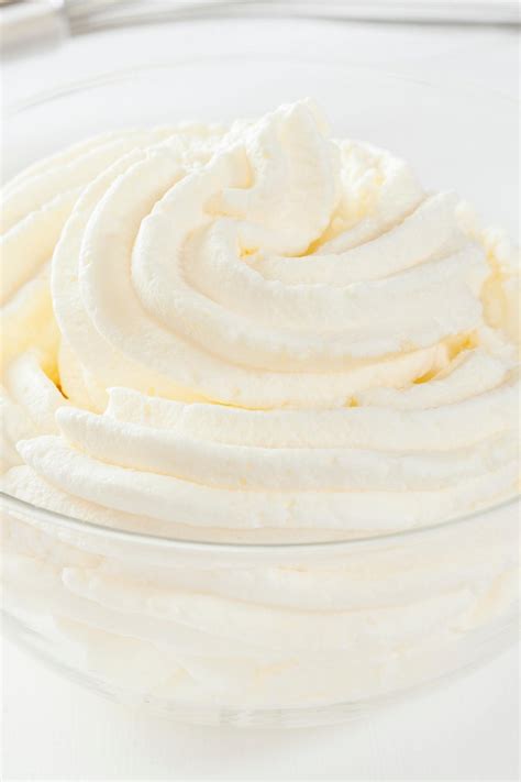 Easy Whipped Cream Desserts (Best Desserts Made with Heavy Whipped ...