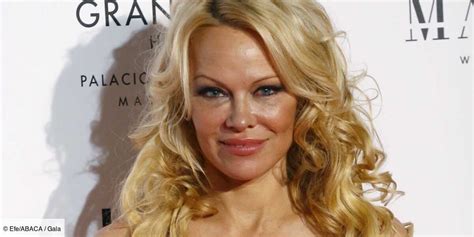 Pamela Anderson Le Champion Du Monde Adil Rami Vient Chaque Soir De