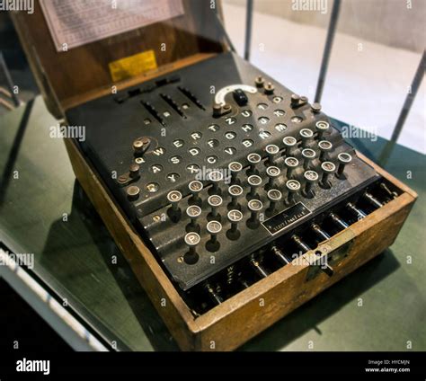 Enigma machine hi-res stock photography and images - Alamy