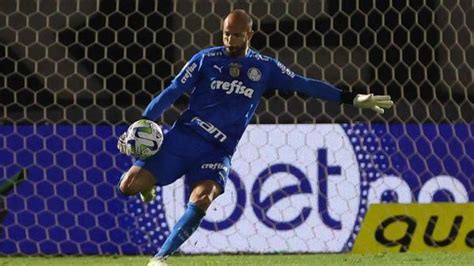 Koka Palmeiras Renova Contrato Goleiro Marcelo Lomba Para A