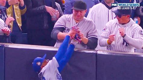 Yankees Fans Tried To Take Ball Out Of Mookie Betts Glove Yankees