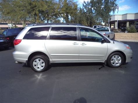 2008 Toyota Sienna LE Wheelchair Handicap Mobility Power Rear Entry One