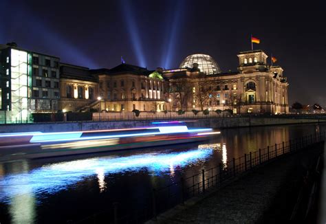 Wallpaper City Cityscape Night Architecture Water Building