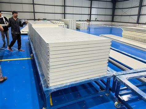 Puf Galvanised Sandwich Panels Mm For Industrial Mm At Rs