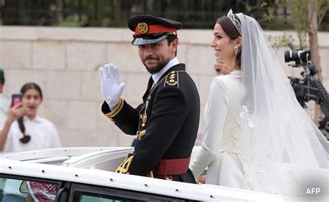 Jordan S Crown Prince Hussein Bin Abdullah Marries Saudi Architect See