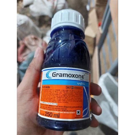 Jual Gramoxone 250ml Herbisida 250 Ml Syngenta Shopee Indonesia