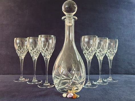 Wedgwood Decanter With Wine Glasses In Deep Cut Crystal Catawiki