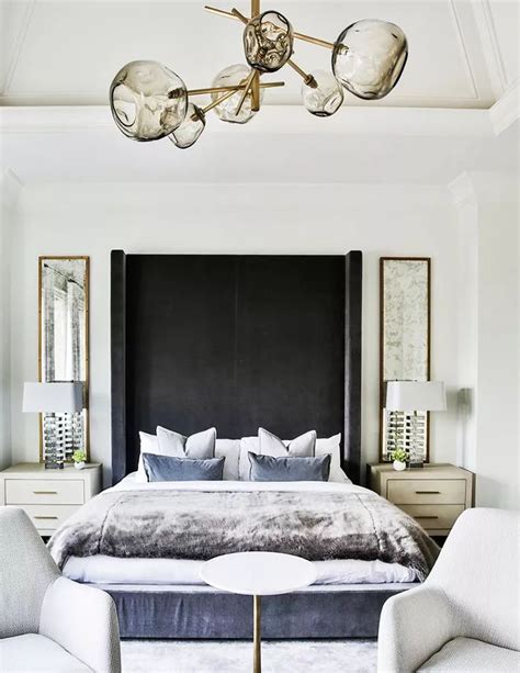 Inside The Modern Toronto Home Tour That Screams Chic Bedroom