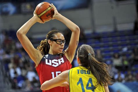 Equipos Rusos De Baloncesto Femenino - Marcus Reid