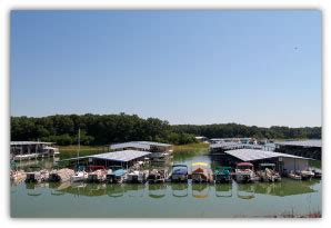 Marinas House Boat Dock Slip Rentals Near Lake Shelbyville Illinois