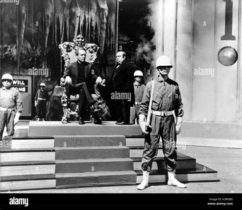 THE PRISONER PATRICK McGOOHAN, ANGELO MUSCAT Stock Photo - Alamy