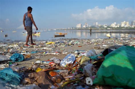 India Plans To End Single Use Plastics Within Three Years The