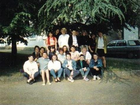 Photo De Classe Bep Industrie De L Habillement De Lyc E