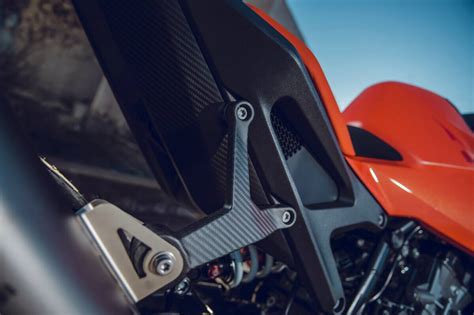 NUOVA LINEA DI POWERPARTS NAKED Blog News KTM Farioli