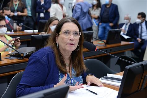 Bia Kicis Tem Suas Redes Sociais Desbloqueadas No Pen Ltimo Dia De Campanha