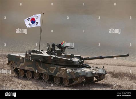 south korean  tank participates   joint river crossing exercise