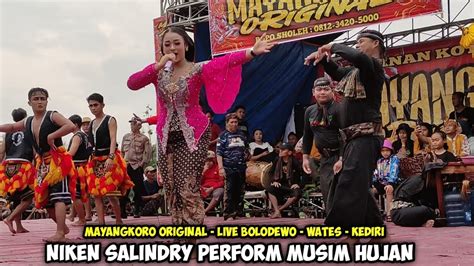 Niken Salindry Perform Musim Hujan Jaranan Mayangkoro Original Live