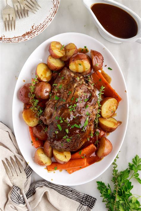 Easy Instant Pot Pork Roast With Gravy