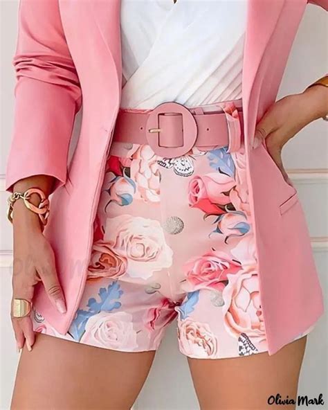 Pin By Deep Pink On Looks Floral Print Shorts Fashion Outfits Fashion