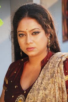 Hot Sexy Shabnur Bikini Pics