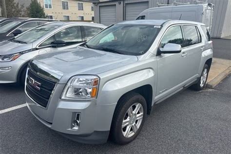 Used 2015 GMC Terrain Specs & Features | Edmunds