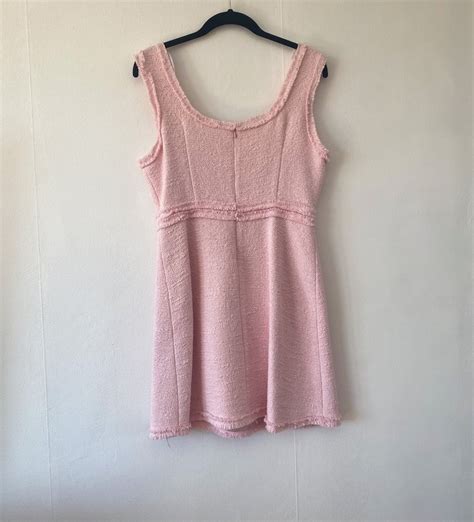 Se Produkter Som Liknar Zara Pastell Rosa Tweed Boucl P Tradera