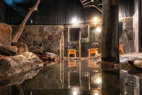 Hot Springs Etiquette What You Need To Know HotSprings Co