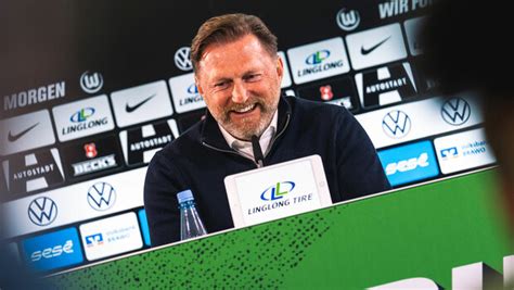 Bilder Die Vorstellung Von Ralph Hasenhüttl Vfl Wolfsburg