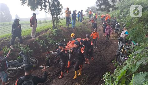 Evakuasi Korban Erupsi Gunung Marapi Terus Diupayakan Tim Sar Gabungan