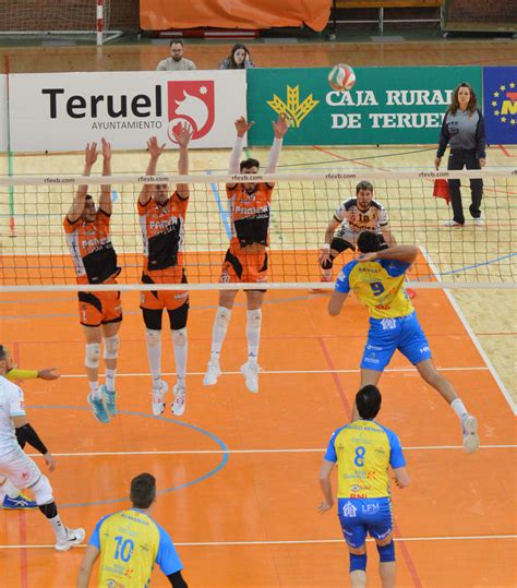 Derrota De Un Mermado Pamesa Teruel Voleibol Ante Un Gran Guaguas