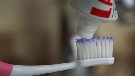 230 Toothpaste macro Videos, Royalty-free Stock Toothpaste macro ...