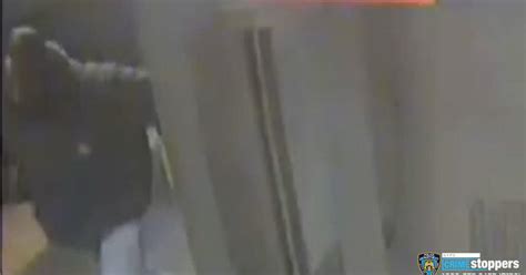 Surveillance Video Shows Suspect Shoving Man Onto Subway Tracks At Columbus Circle Station Cbs