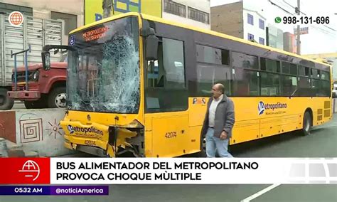 Comas Alimentador Del Metropolitano Provoc Accidente