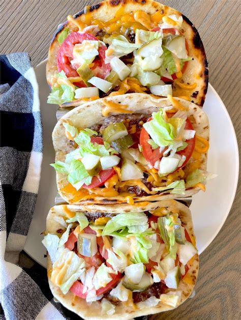 Smashed Cheeseburger Tacos