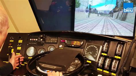 Entrez Dans La Cabine D Un Conducteur De Train Sncf Vid O Dailymotion