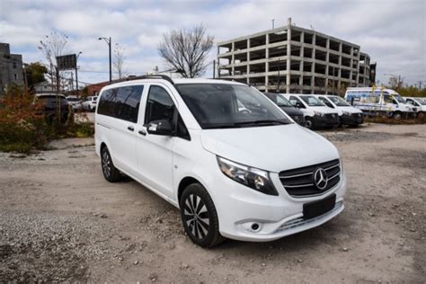 New 2023 Mercedes Benz Metris Passenger Van Mini Van Passenger In